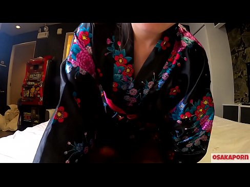 ❤️ Gənc cosplay qız bir atlı qadında fışqırma ilə orgazm olmaq üçün cinsi sevir. Həvəskar videoda ənənəvi yapon geyimində tüklü pişik və gözəl döşləri olan asiyalı qız sikişmə oyuncaqları ilə mastürbasyon nümayiş etdirir. Sakura 3 OSAKAPORN. ☑ Sikiş videosu bizdə